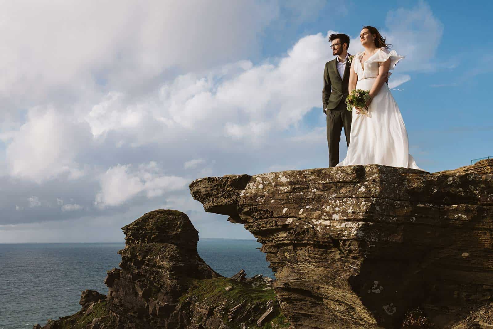 couple eloping on cliffs in Ireland
