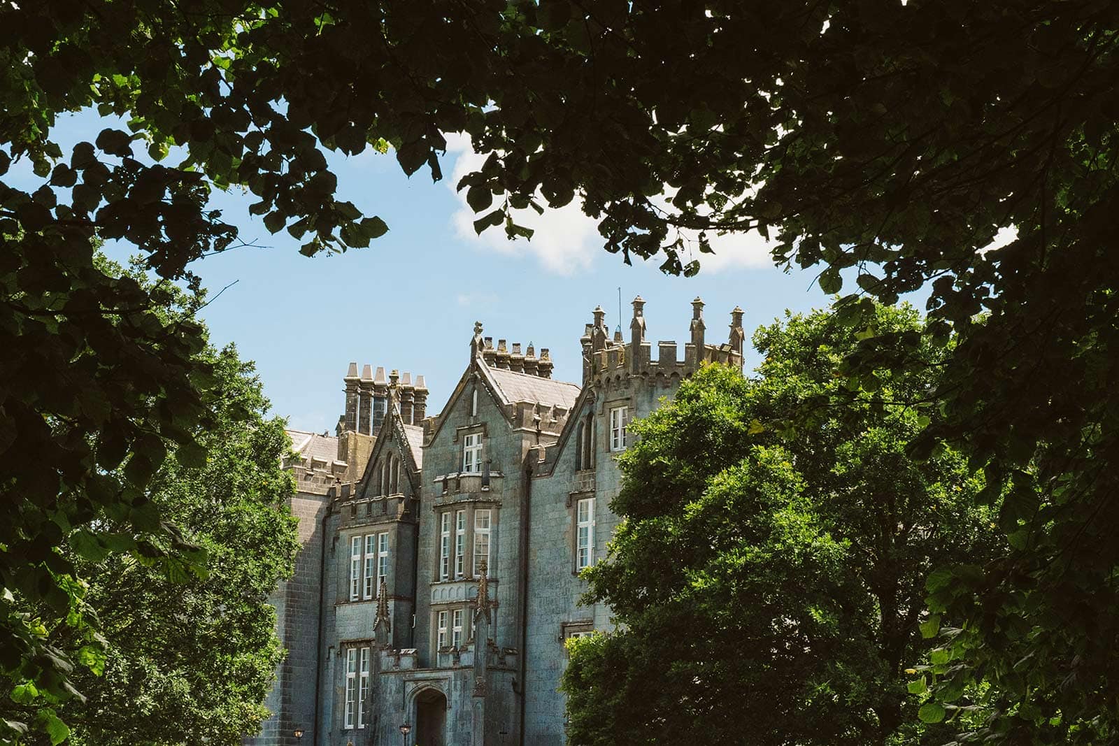 kinnity castle for eloping in Ireland
