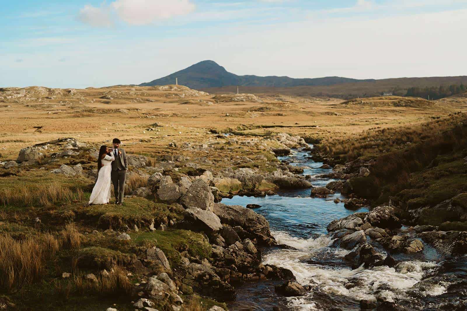 couple eloping in Ireland in Connemara